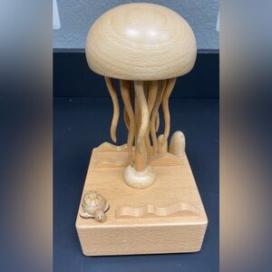 Wooden Jellyfish Music Box Dynamic Floating Moving Tentacles